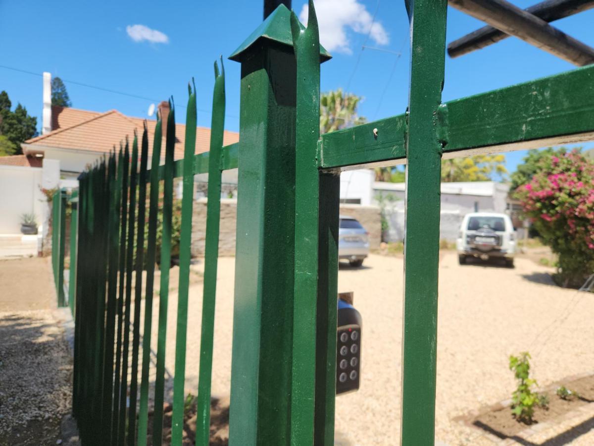 Die Dorpshuis Graaff Reinet Graaff-Reinet Exterior foto