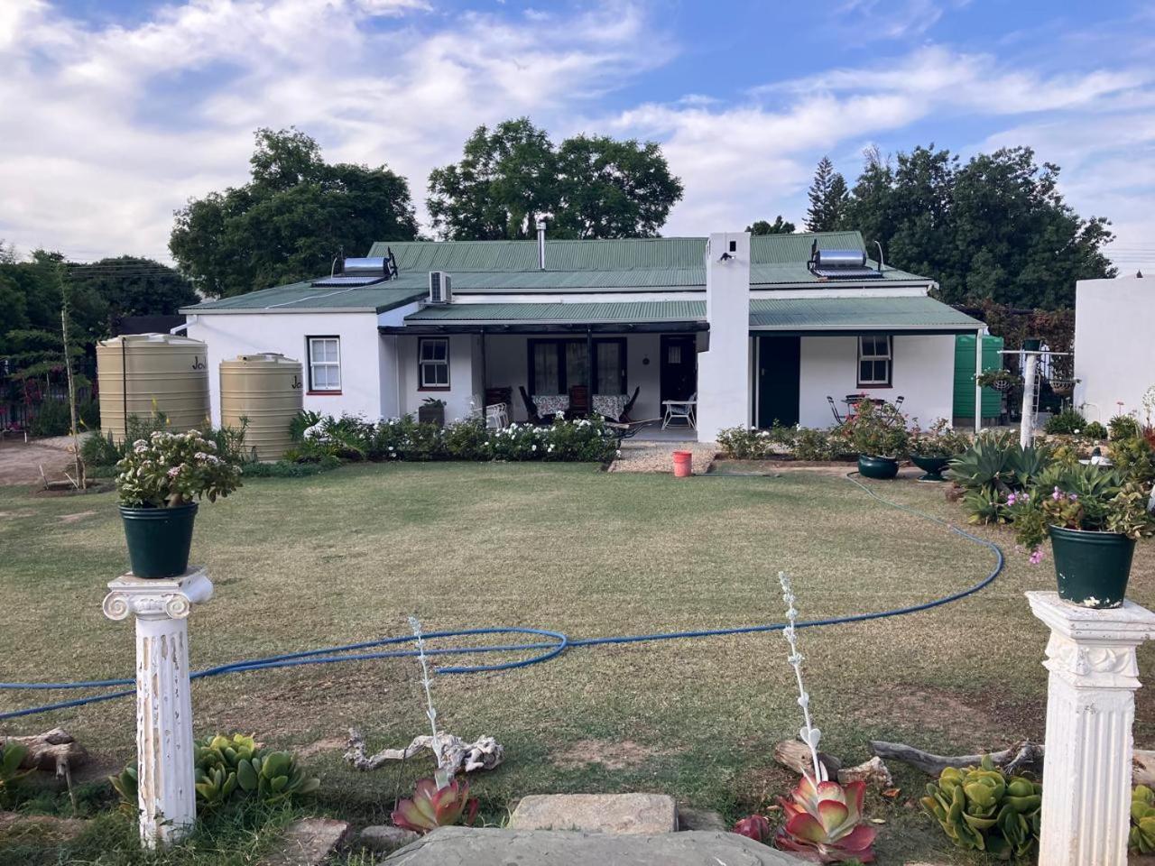 Die Dorpshuis Graaff Reinet Graaff-Reinet Exterior foto