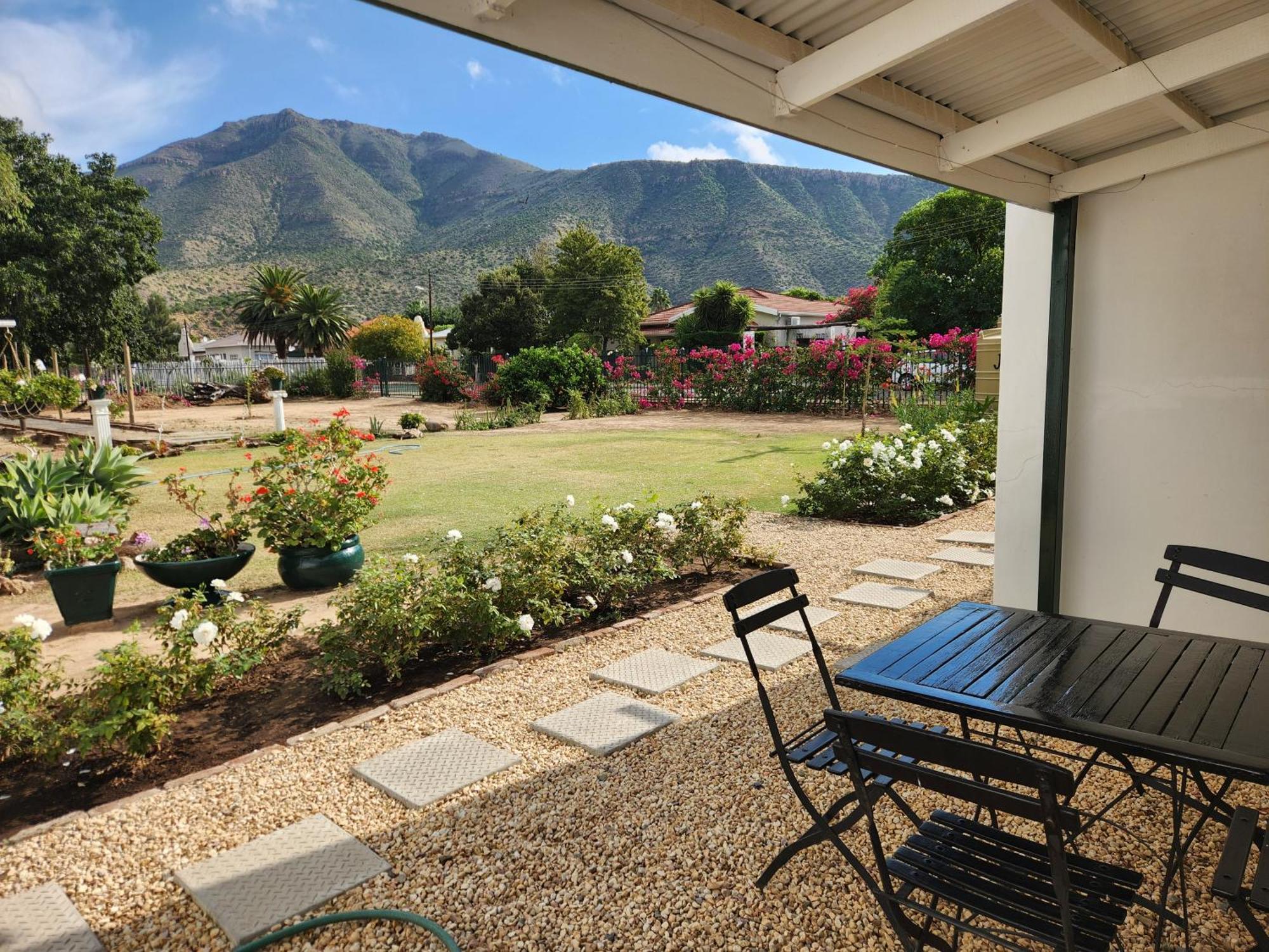Die Dorpshuis Graaff Reinet Graaff-Reinet Exterior foto